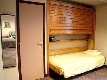 Logis Hotel De La Paix - Турню Экстерьер фото